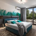 Willa Luxor With Heated Pool Sveti Vid-Miholjice