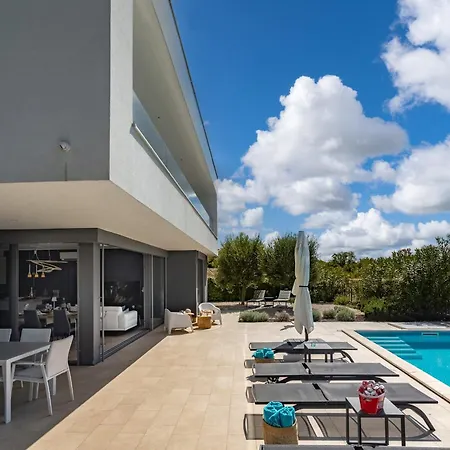 Luxor With Heated Pool * Sveti Vid-Miholjice