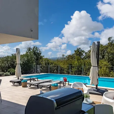 Luxor With Heated Pool * Sveti Vid-Miholjice