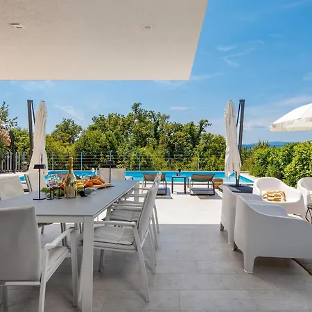 Luxor With Heated Pool * Sveti Vid-Miholjice