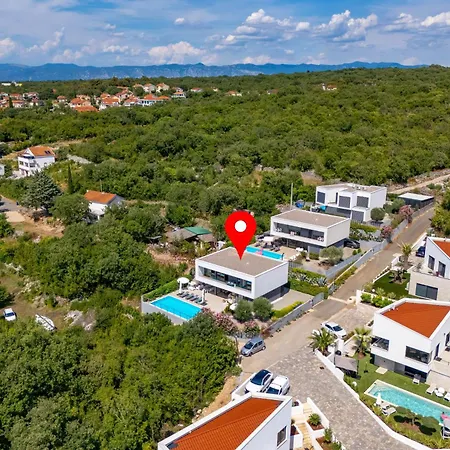 Luxor With Heated Pool * Sveti Vid-Miholjice